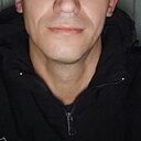 Человек, 37 лет