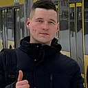 Роман, 20 лет