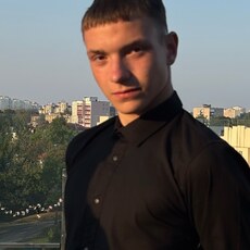 Фотография мужчины Рома, 18 лет из г. Гродно