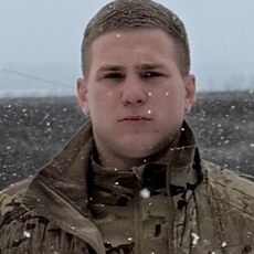 Фотография мужчины Максим, 25 лет из г. Саратов