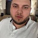Mixail Volkov, 24 года