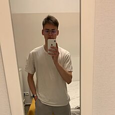 Фотография мужчины Mykhailo, 21 год из г. Зелена Гура