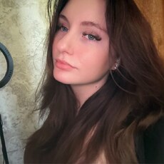 Фотография девушки Алина, 19 лет из г. Брянск