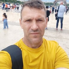 Фотография мужчины Mihail, 49 лет из г. Унгены