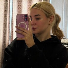 Фотография девушки Людмила, 20 лет из г. Санкт-Петербург