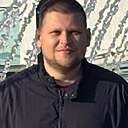 Михаил, 32 года