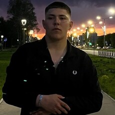 Фотография мужчины Кирилл, 18 лет из г. Иркутск