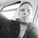 Артём, 24 года