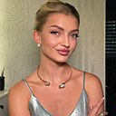 Злата, 22 года