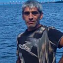 Гарик, 44 года