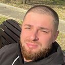 Иван, 33 года