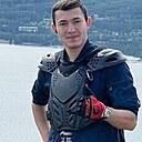 Валентин, 19 лет