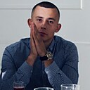 Роман, 33 года