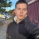 Роман, 20 лет