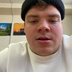 Фотография мужчины Артур, 22 года из г. Санкт-Петербург