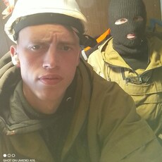 Фотография мужчины Роман, 23 года из г. Тюмень