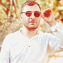 Irakli, 33 года