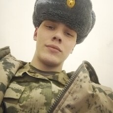 Фотография мужчины Илья, 20 лет из г. Хабаровск