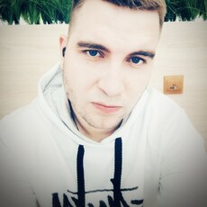 Фотография мужчины Макс, 28 лет из г. Рыбинск