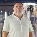 Irakli, 44 года