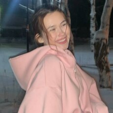 Фотография девушки Анна, 18 лет из г. Нижний Тагил