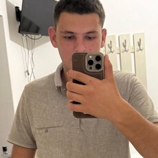 Фотография мужчины Артем, 20 лет из г. Геническ