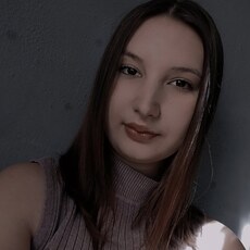 Фотография девушки Ксения, 19 лет из г. Черногорск