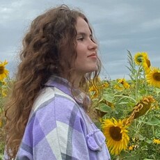 Фотография девушки Сонечка, 18 лет из г. Ижевск