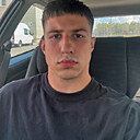 Роман, 23 года