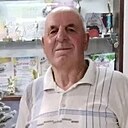 Виктор, 64 года