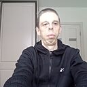 Денис, 32 года