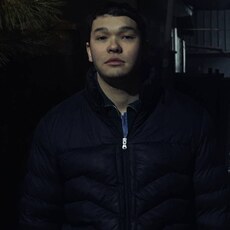 Фотография мужчины Танир, 21 год из г. Алматы