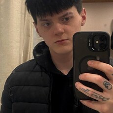 Фотография мужчины Виталий, 19 лет из г. Тюмень