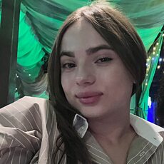 Фотография девушки Полина, 18 лет из г. Волгоград