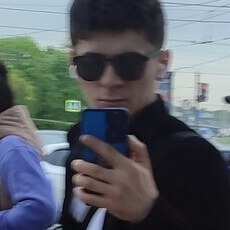 Фотография мужчины Комил, 24 года из г. Шымкент