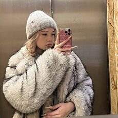 Фотография девушки Сонечка, 18 лет из г. Тюмень