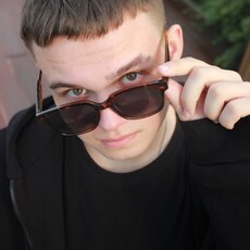 Фотография мужчины Макс, 18 лет из г. Челябинск