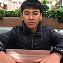 Зохид, 20 лет