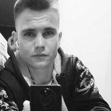 Фотография мужчины Max, 24 года из г. Благовещенск