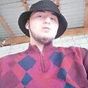 Махмуд, 18 лет