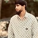 Mustafe, 23 года