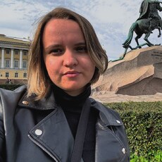 Фотография девушки Алёна, 19 лет из г. Кемерово