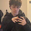 Арсений, 19 лет