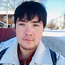 Илхом, 22 года