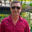 Икром, 57 лет