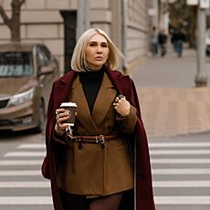 Полина, 48 из г. Санкт-Петербург.