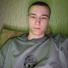 Фотография мужчины Владислав, 19 лет из г. Владивосток