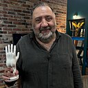 Рустам, 44 года