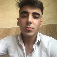 Фотография мужчины Бертран, 28 лет из г. Курск