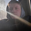 Максим, 18 лет